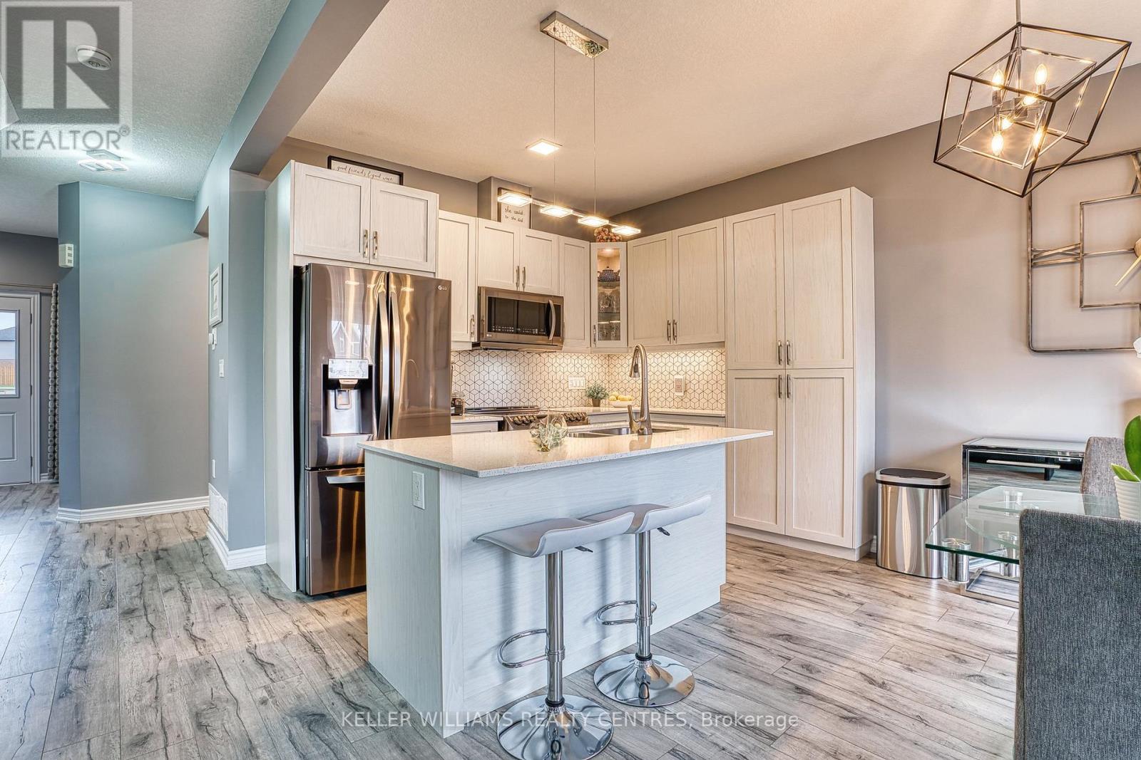 148 Jacob Street E, East Zorra-Tavistock, Ontario  N0B 2R0 - Photo 9 - X13011068