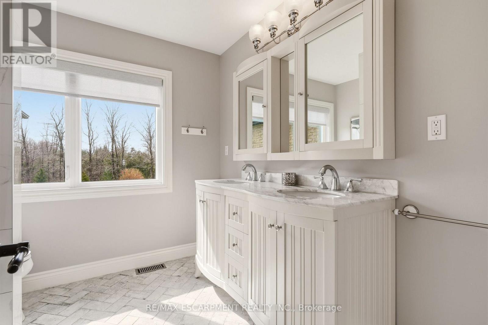 1371 10th Concession Road W, Hamilton, Ontario  N0B 2J0 - Photo 21 - X13011088