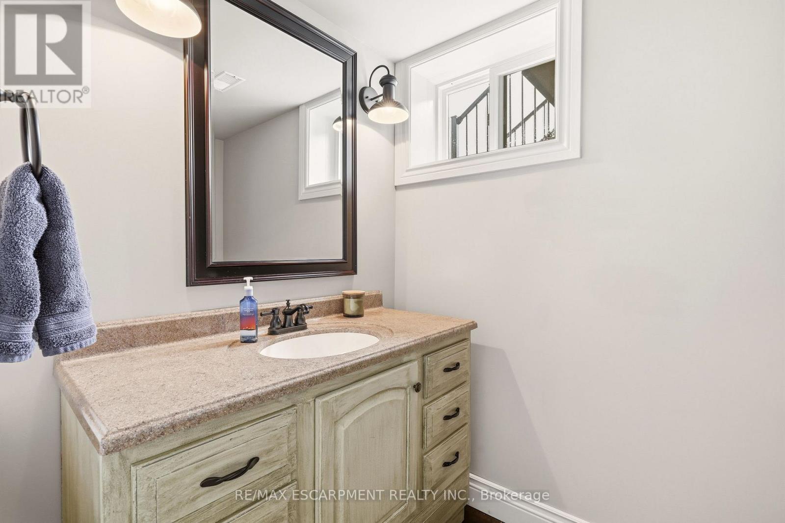 1371 10th Concession Road W, Hamilton, Ontario  N0B 2J0 - Photo 34 - X13011088