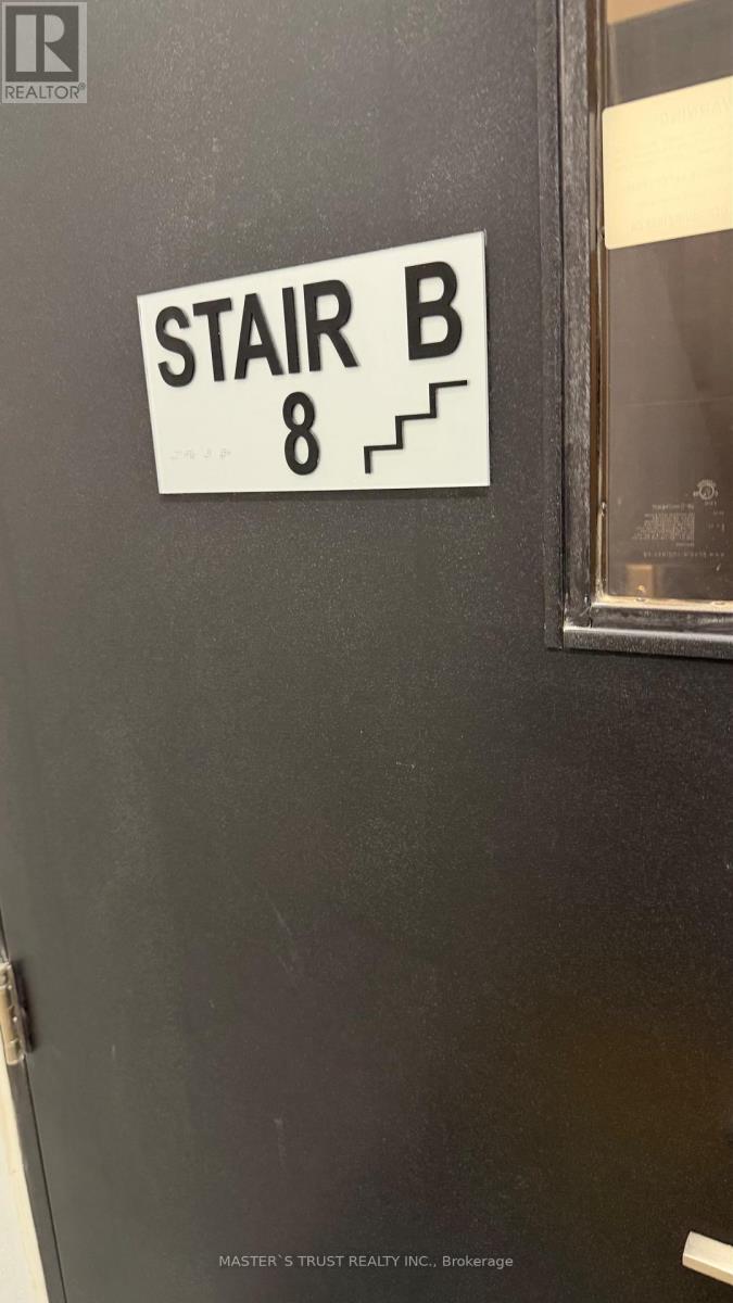 812 - 29 Green Trail Court, Toronto, Ontario  M2K 0J9 - Photo 25 - C13004836