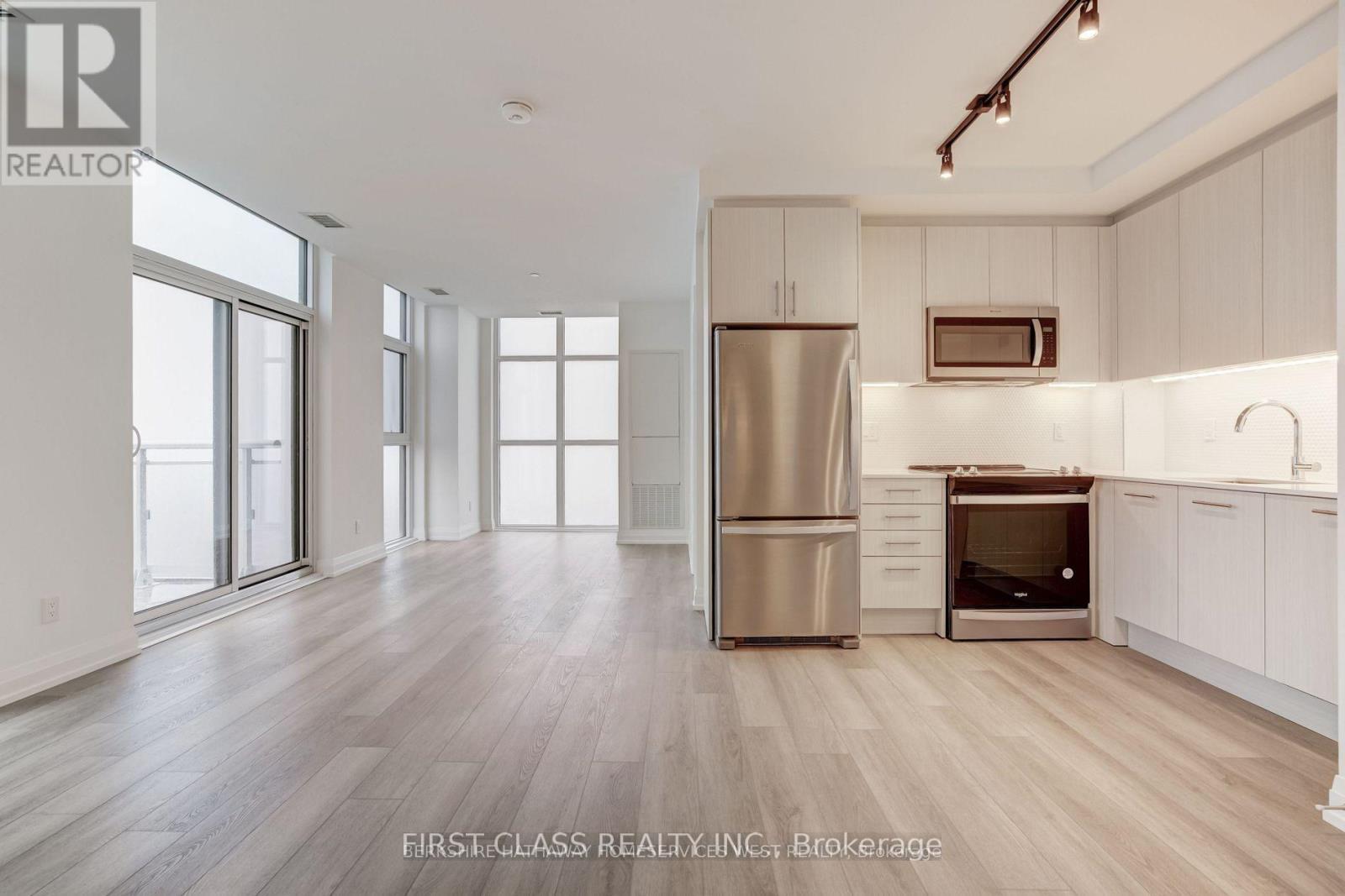 Unknown Address, ,    - Photo 10 - E12984362