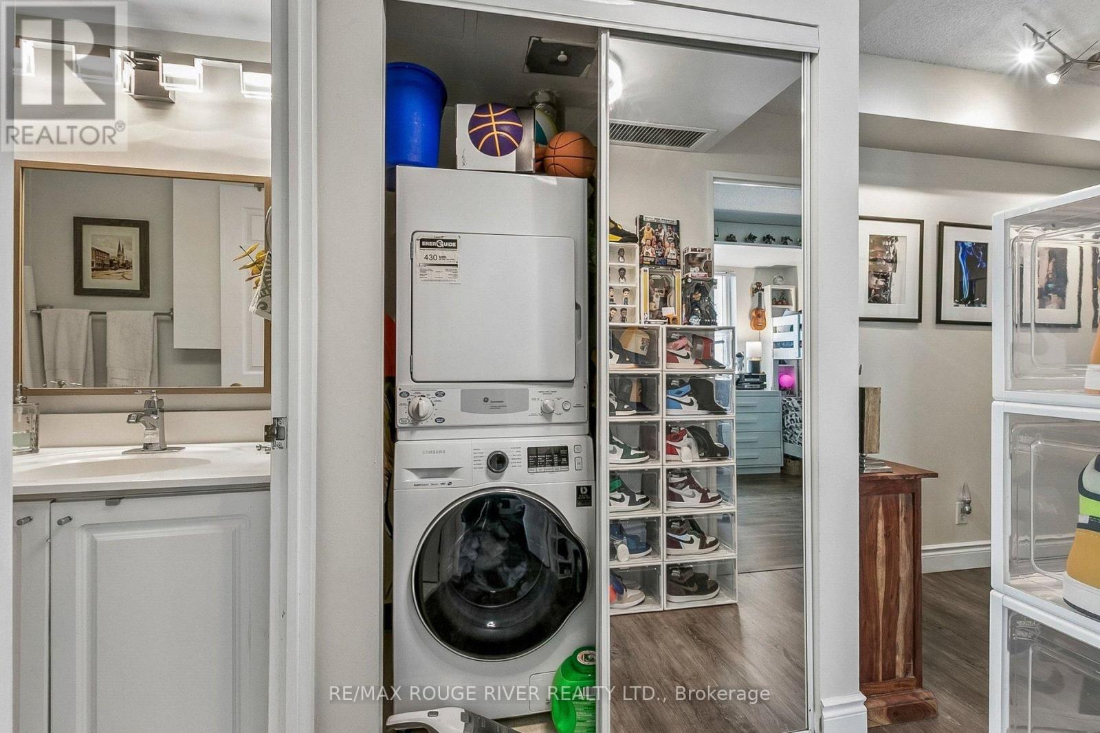 1203 - 11 Lee Centre Drive, Toronto, Ontario  M1H 3J5 - Photo 6 - E13005370