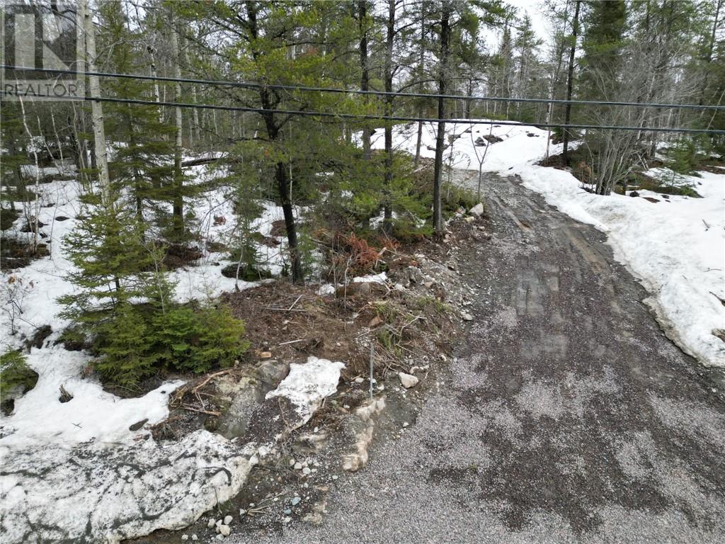 121 Nepewassi Lake Road, Markstay, Ontario  P3E 4N1 - Photo 9 - 2127079