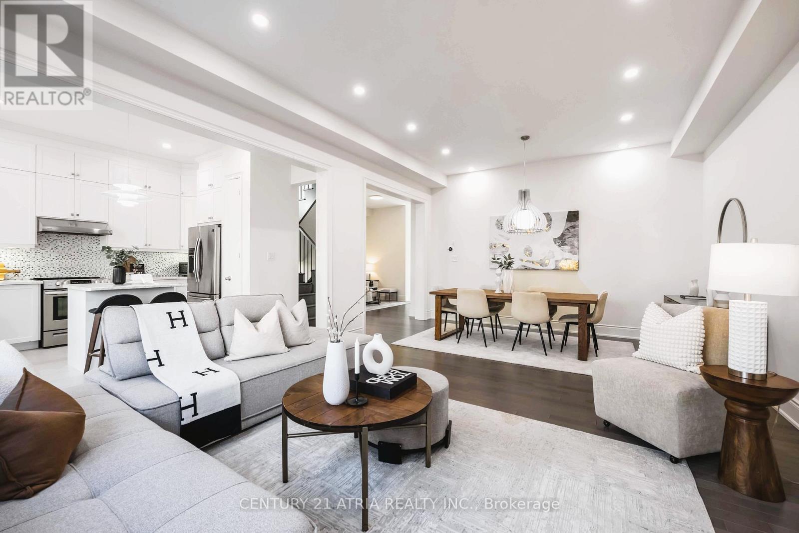 109 Vantage Loop, Newmarket, Ontario  L3X 0K8 - Photo 9 - N12930142