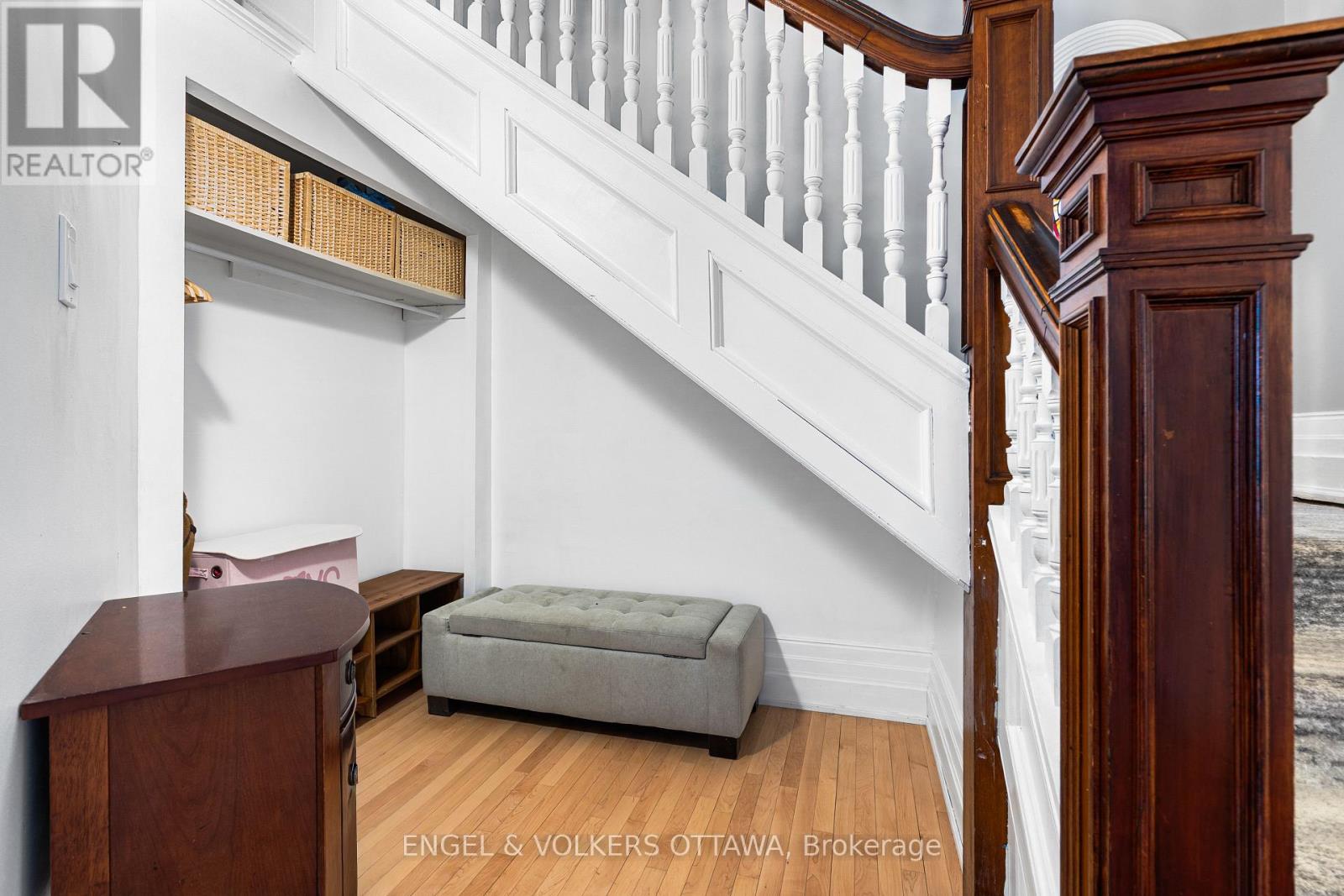 553 Gilmour Street, Ottawa, Ontario  K1R 5L5 - Photo 24 - X13007064