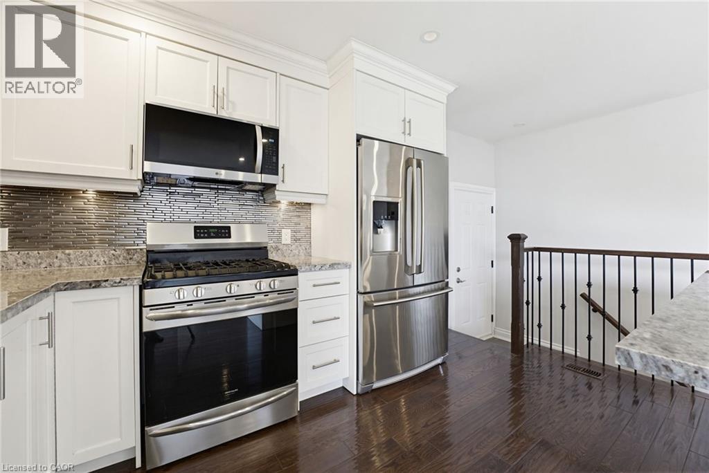 157 Hoover Crescent, Hamilton, Ontario  L9A 3H2 - Photo 14 - 40821617