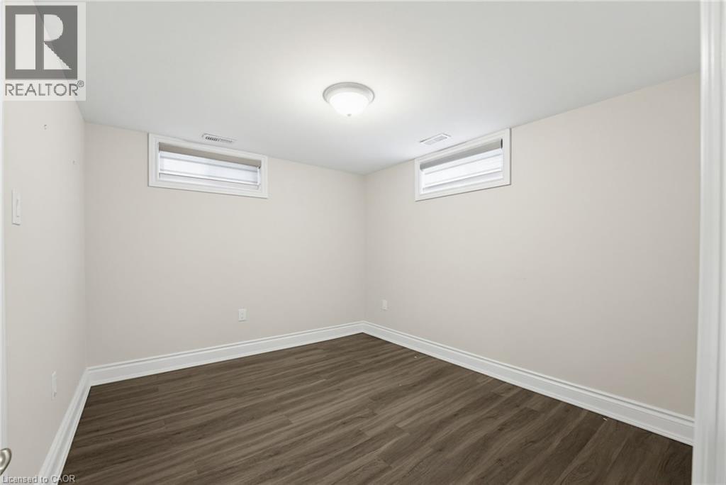 157 Hoover Crescent, Hamilton, Ontario  L9A 3H2 - Photo 29 - 40821617