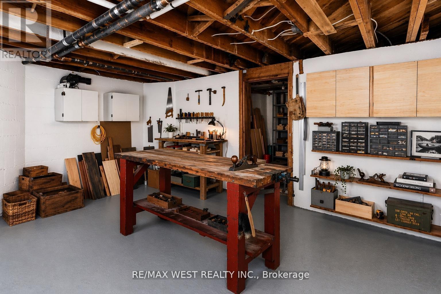 3 Glenroy Avenue, Toronto, Ontario  M8Y 2L9 - Photo 14 - W13006004