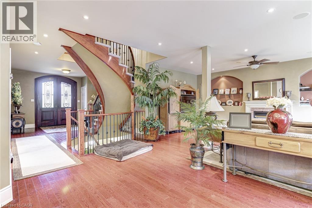 4278 Clubview Drive, Burlington, Ontario  L7M 4X1 - Photo 19 - 40821001