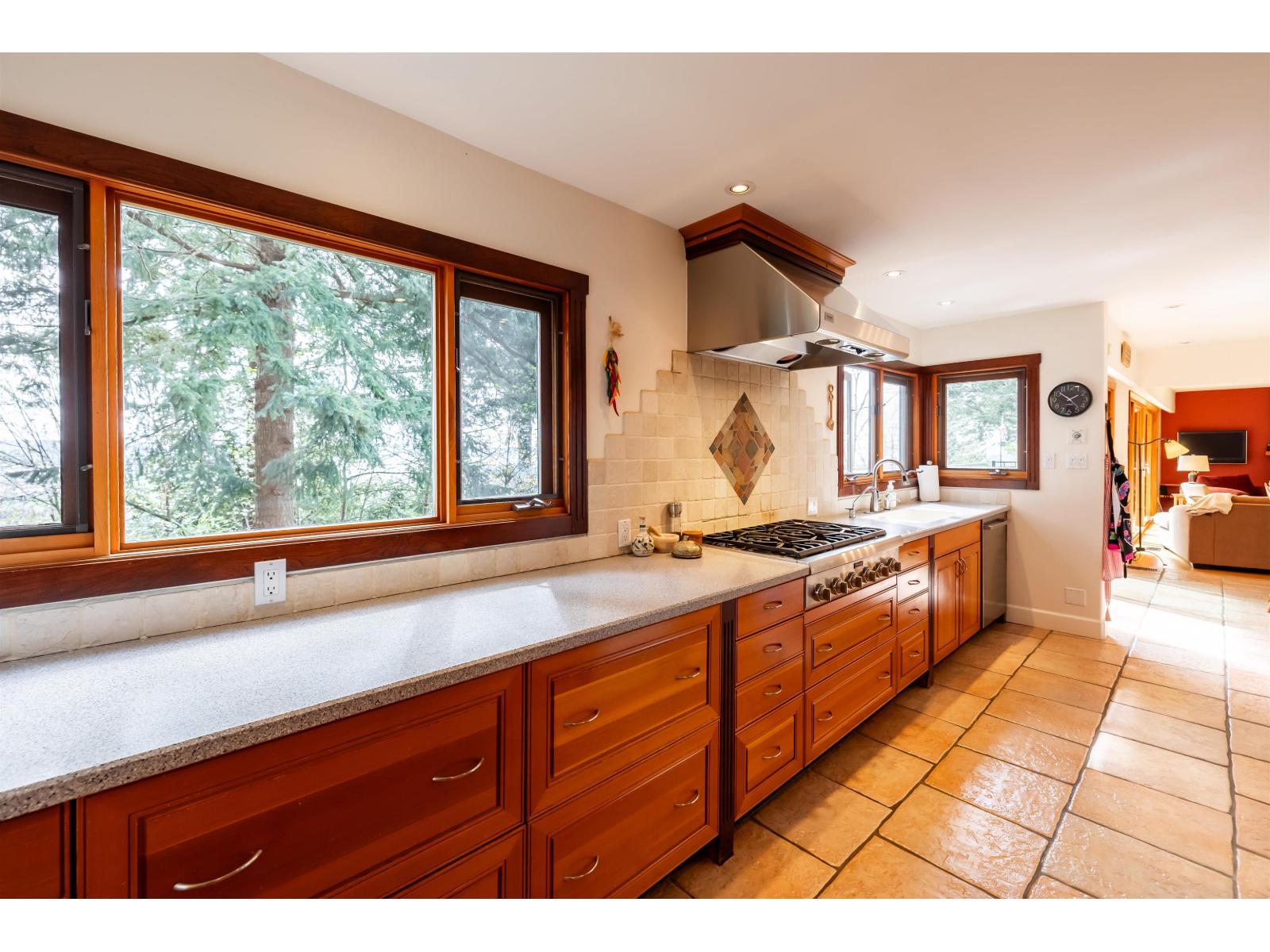 13464 56 Avenue, Surrey, British Columbia  V3X 2Z6 - Photo 8 - R3112138