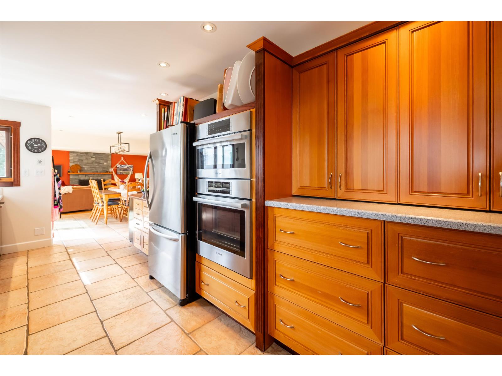 13464 56 Avenue, Surrey, British Columbia  V3X 2Z6 - Photo 7 - R3112138