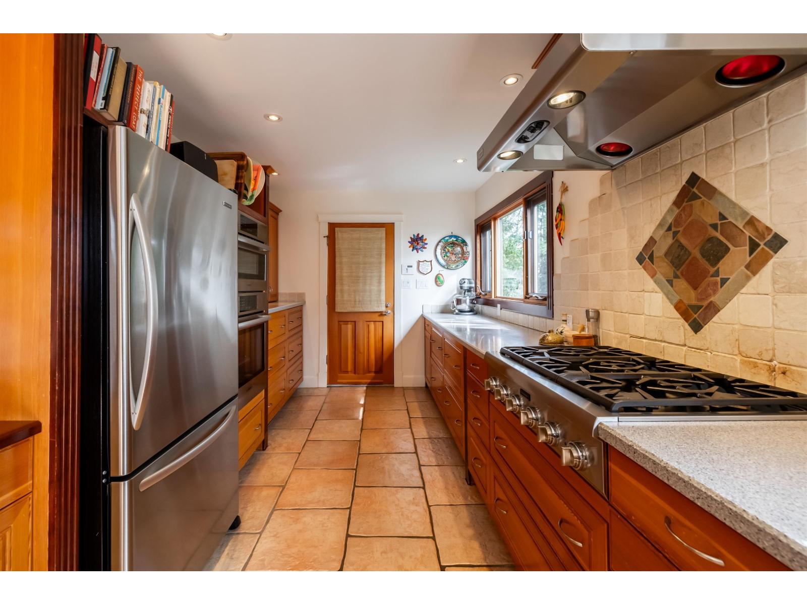 13464 56 Avenue, Surrey, British Columbia  V3X 2Z6 - Photo 12 - R3112138