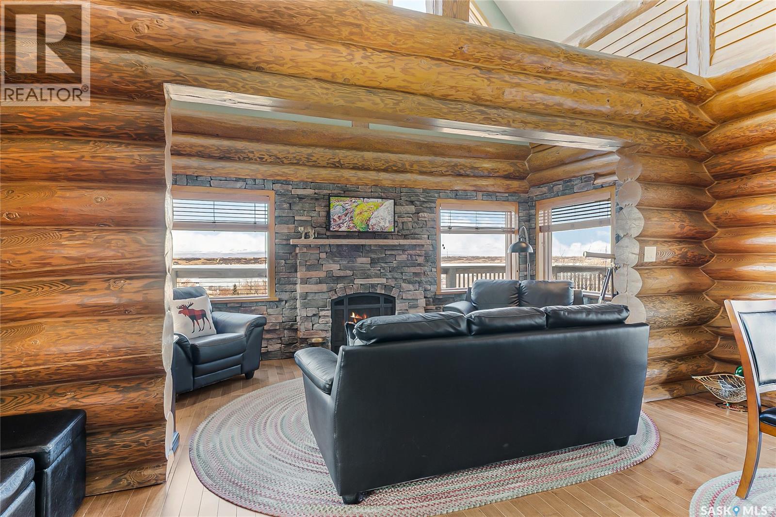 112-114 Dogwood Drive, Regina Beach, Saskatchewan  S0G 4C0 - Photo 7 - SK033058