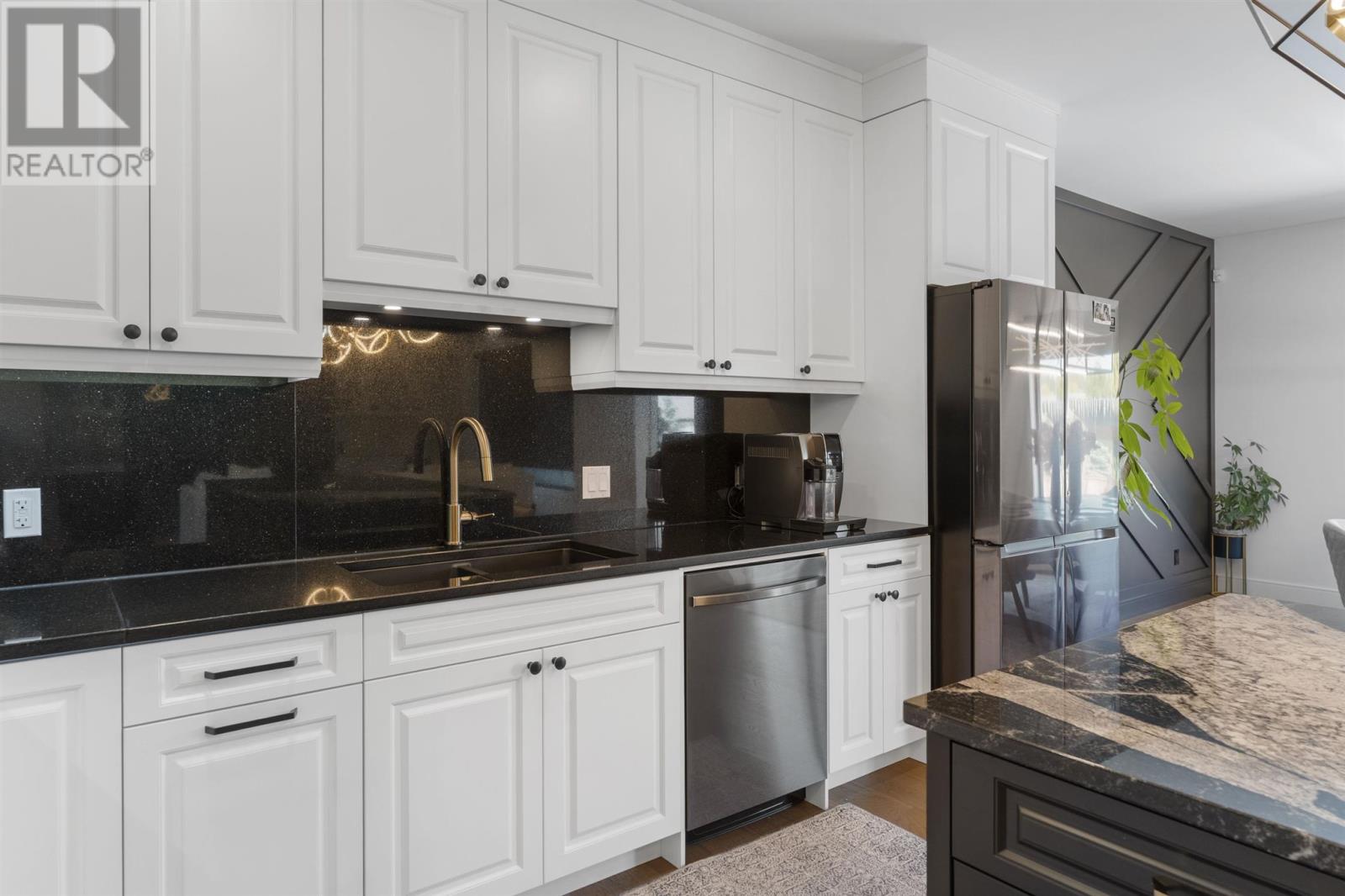 2111 Magnolia Dr, Thunder Bay, Ontario  P7K 0J3 - Photo 13 - TB252039