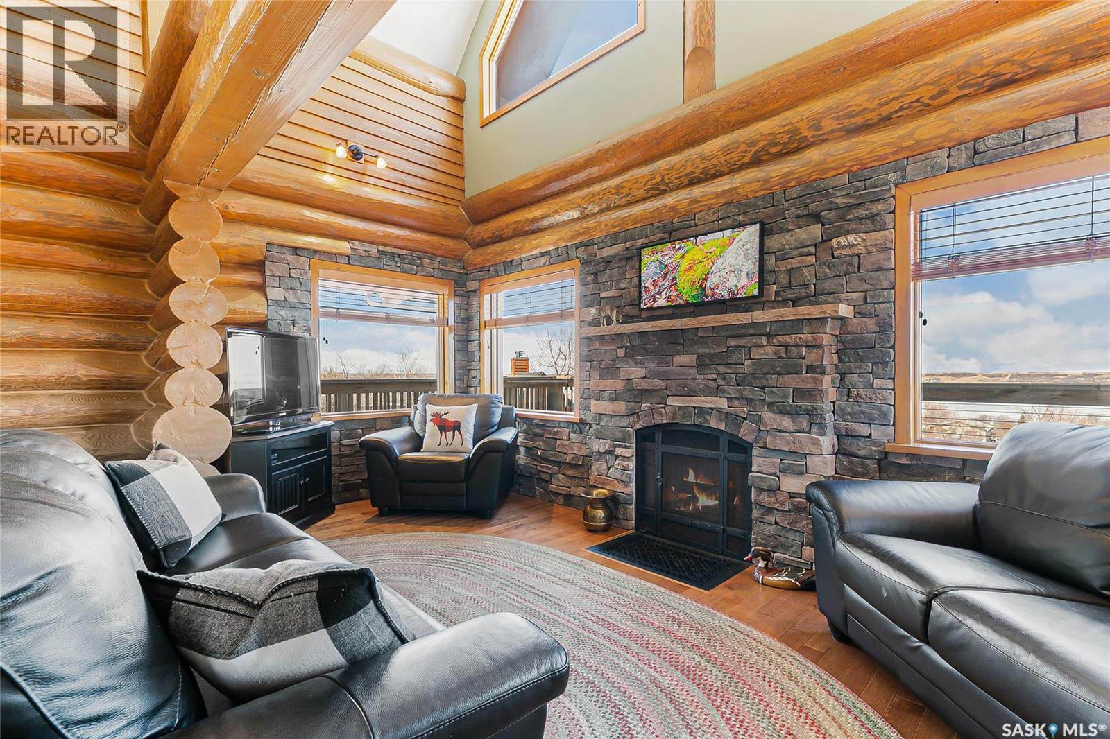 112-114 Dogwood Drive, Regina Beach, Saskatchewan  S0G 4C0 - Photo 9 - SK033058