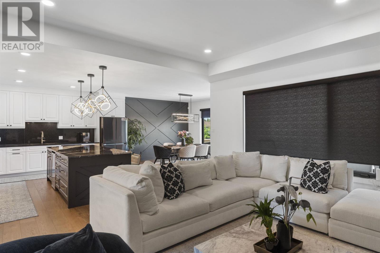 2111 Magnolia Dr, Thunder Bay, Ontario  P7K 0J3 - Photo 4 - TB252039