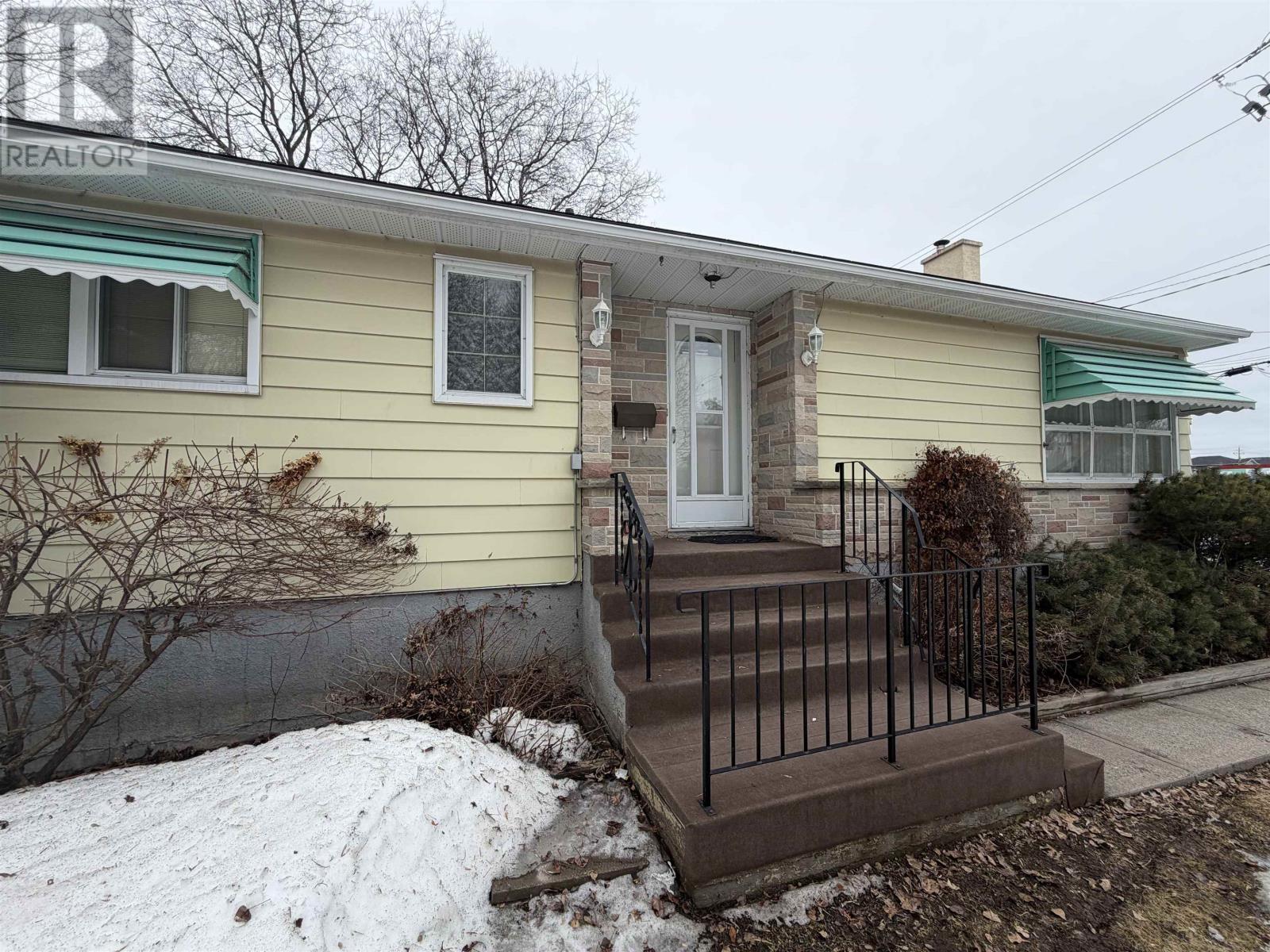 267 Windsor St, Thunder Bay, Ontario  P7B 1V5 - Photo 4 - TB2600713