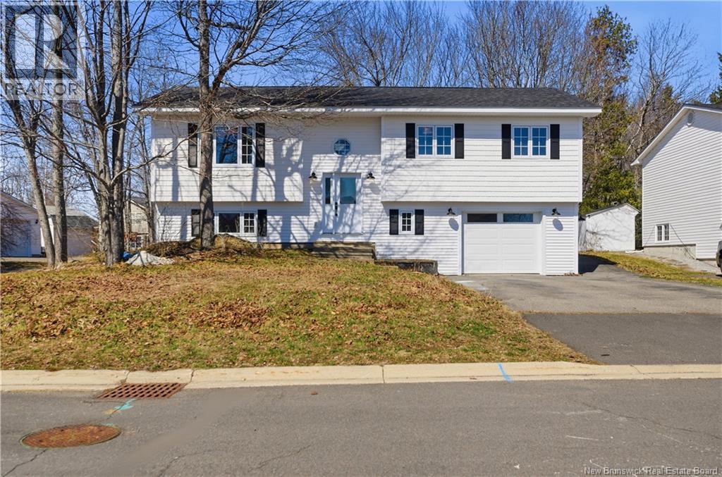 21 Merrett Drive, Oromocto, New Brunswick  E2V 2L8 - Photo 1 - NB137410
