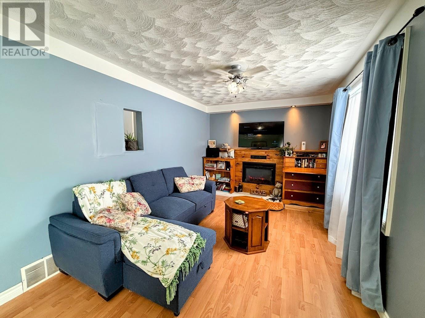 18 Swallow Dr, Manitouwadge, Ontario  P0T 2C0 - Photo 10 - TB2600727