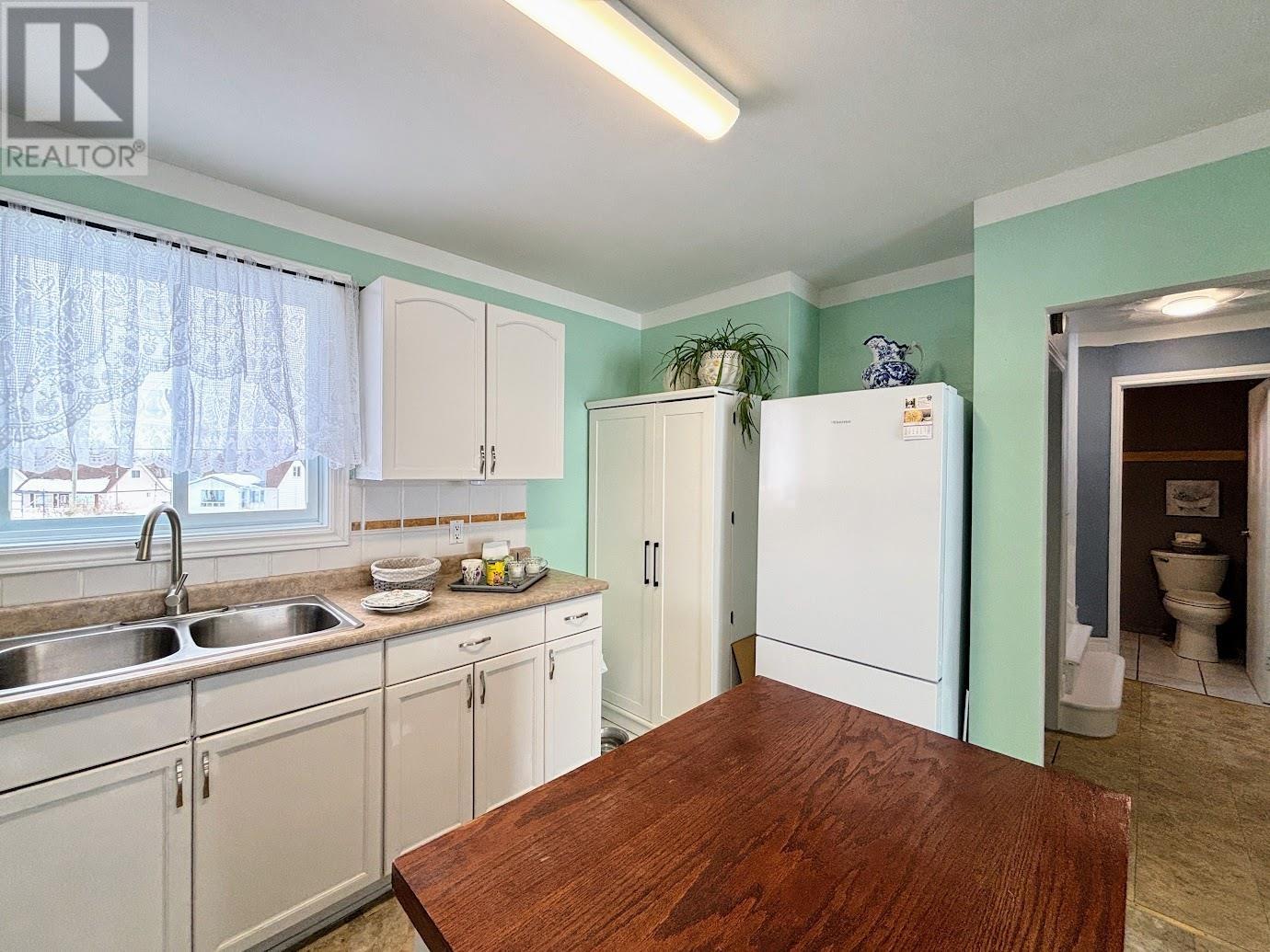 18 Swallow Dr, Manitouwadge, Ontario  P0T 2C0 - Photo 5 - TB2600727