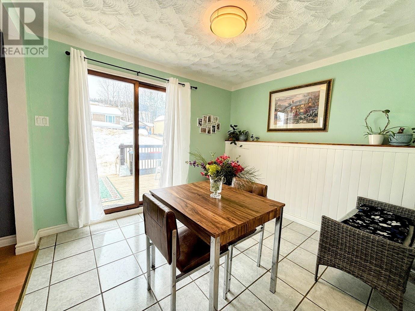 18 Swallow Dr, Manitouwadge, Ontario  P0T 2C0 - Photo 6 - TB2600727