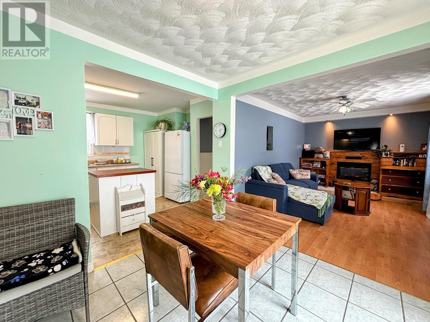 18 Swallow Dr, Manitouwadge, Ontario  P0T 2C0 - Photo 8 - TB2600727