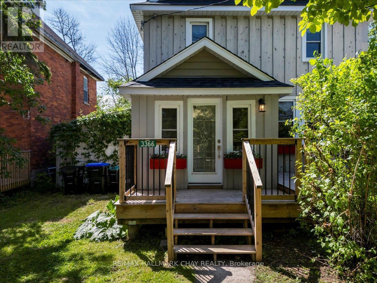 3366 Muskoka Street, Severn, Ontario  L0K 2B0 - Photo 2 - S12711682