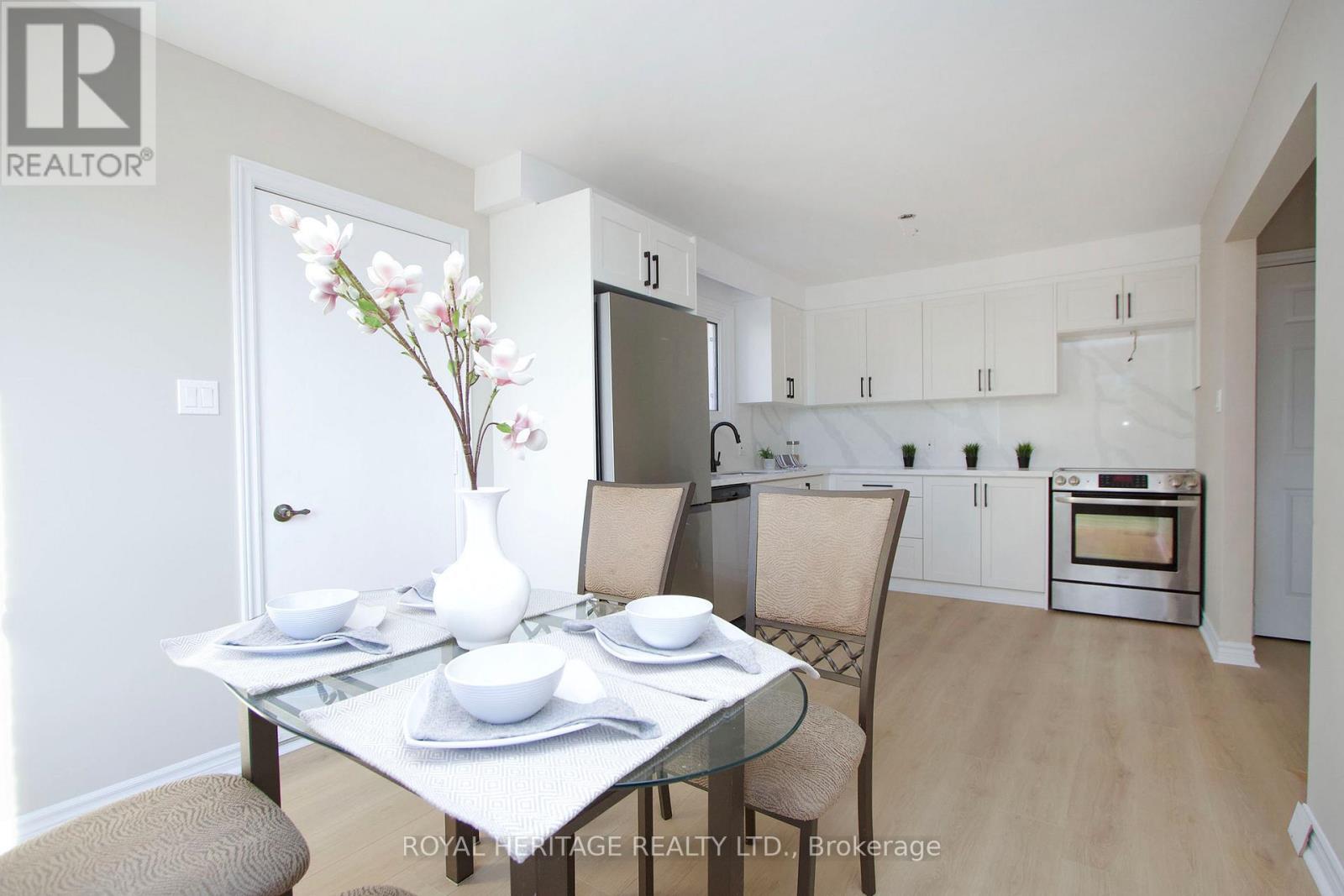 77 Devondale Street, Clarington, Ontario  L1E 2A1 - Photo 6 - E12968674