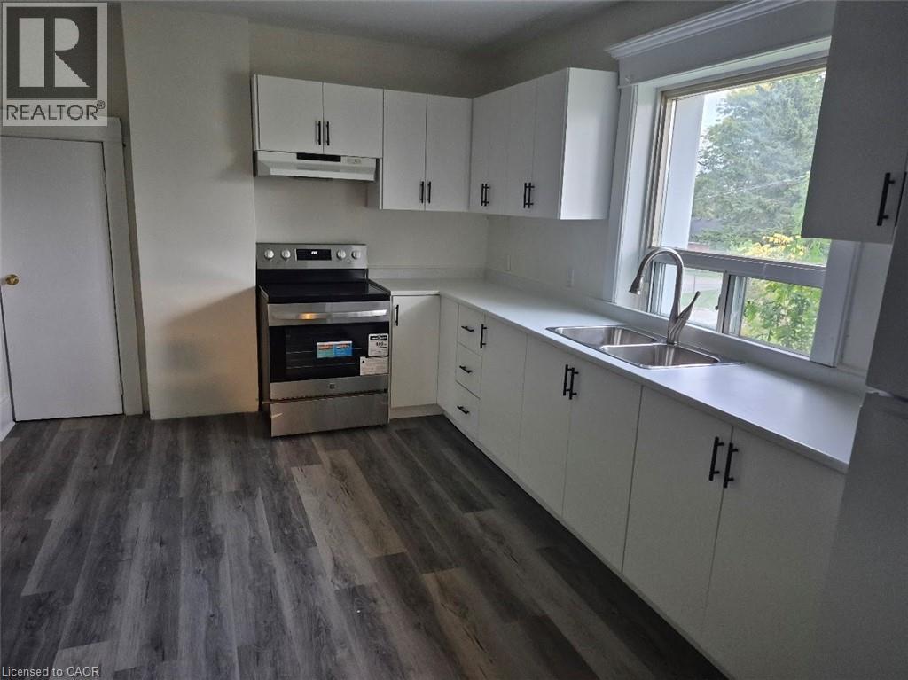 69 Ontario Street, Cambridge, Ontario  N3C 2H9 - Photo 2 - 40821597