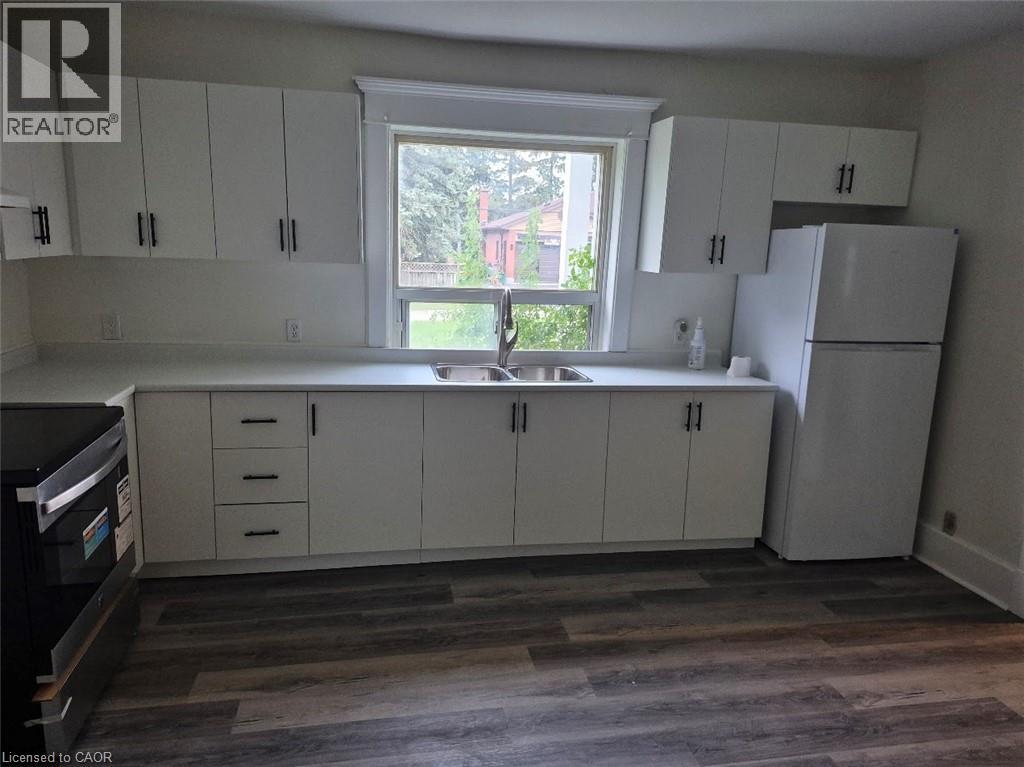 69 Ontario Street, Cambridge, Ontario  N3C 2H9 - Photo 3 - 40821597