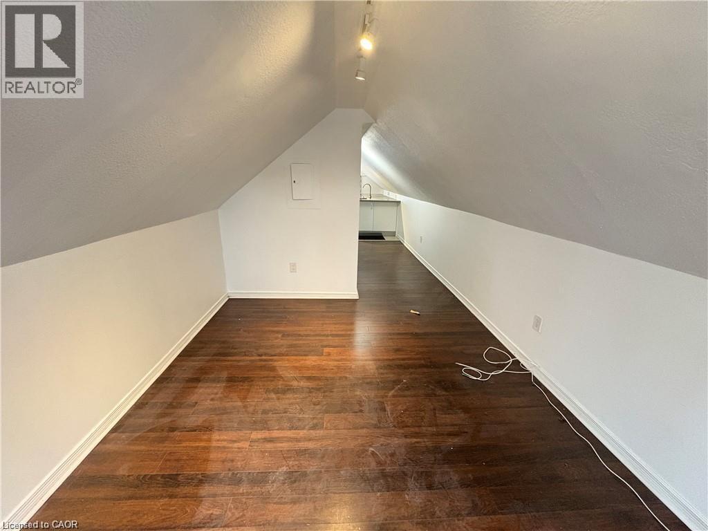 41 Fairview Avenue Unit# 3, Hamilton, Ontario  L8L 7B5 - Photo 11 - 40821468