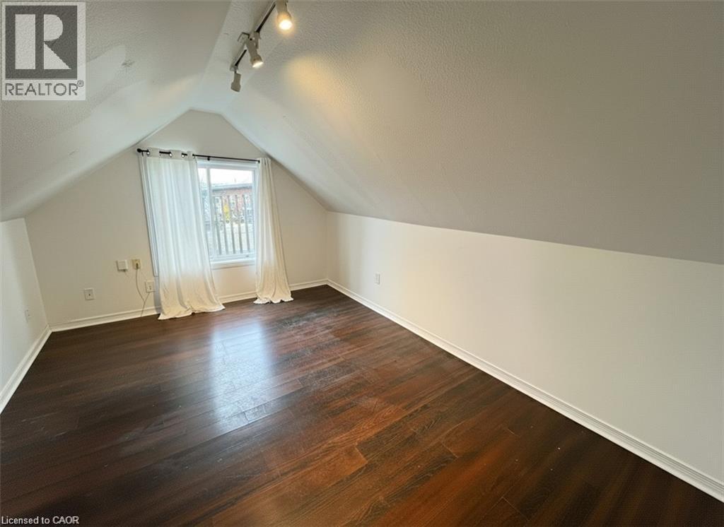 41 Fairview Avenue Unit# 3, Hamilton, Ontario  L8L 7B5 - Photo 9 - 40821468