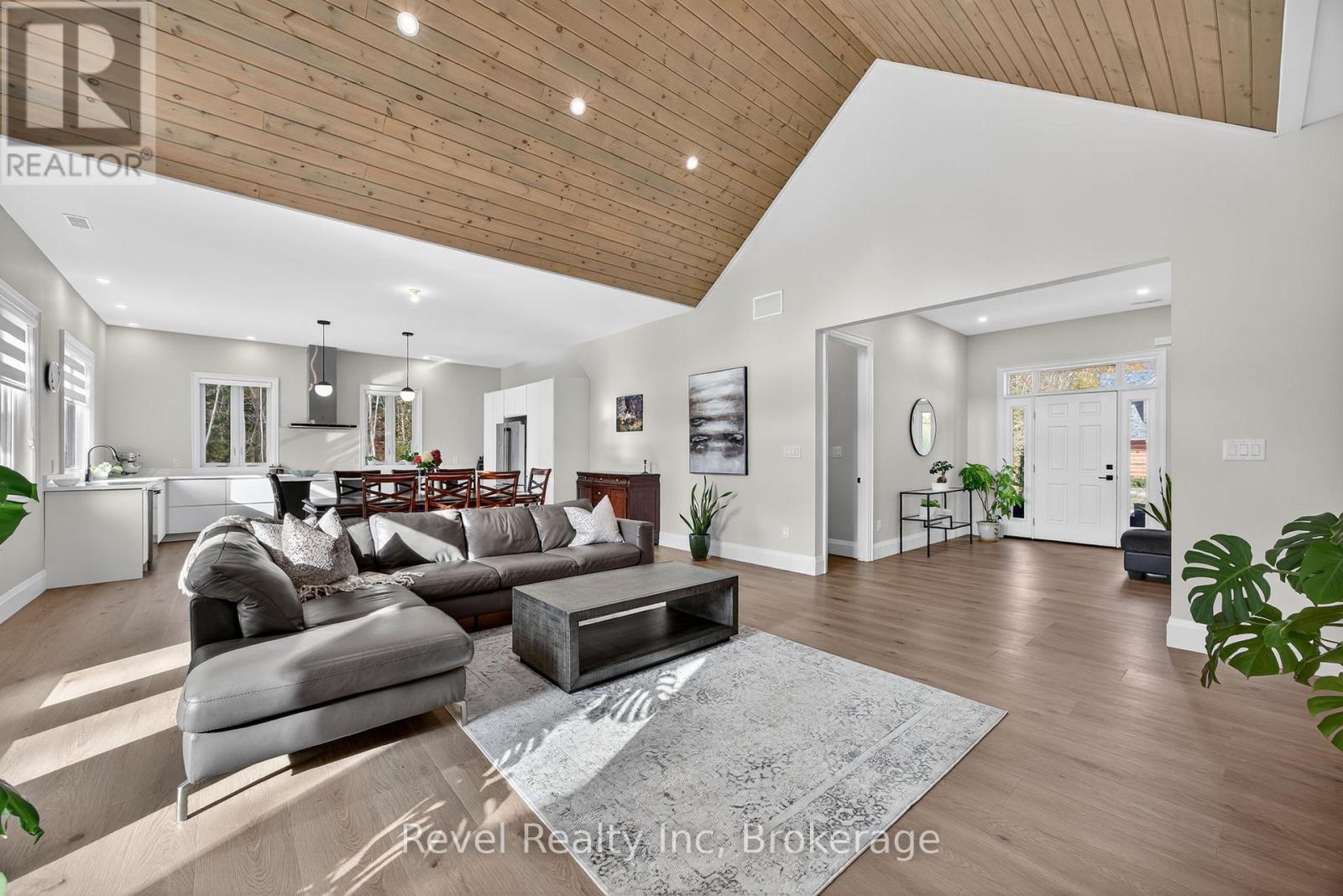 2 Seguin Crescent, Tiny, Ontario  L9M 0C9 - Photo 6 - S13011412