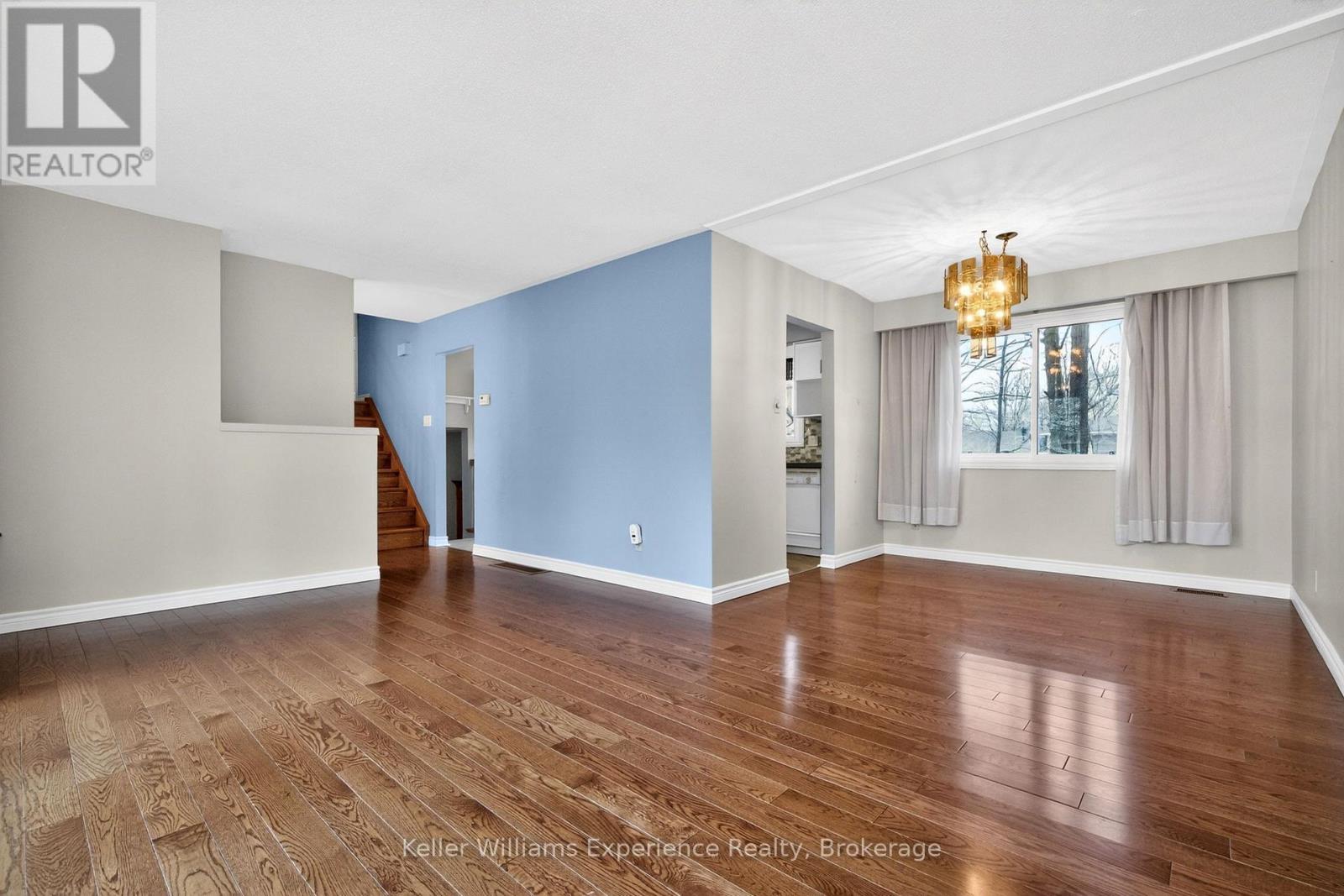 19 Viel Street, Penetanguishene, Ontario  L9M 1J1 - Photo 21 - S13011428