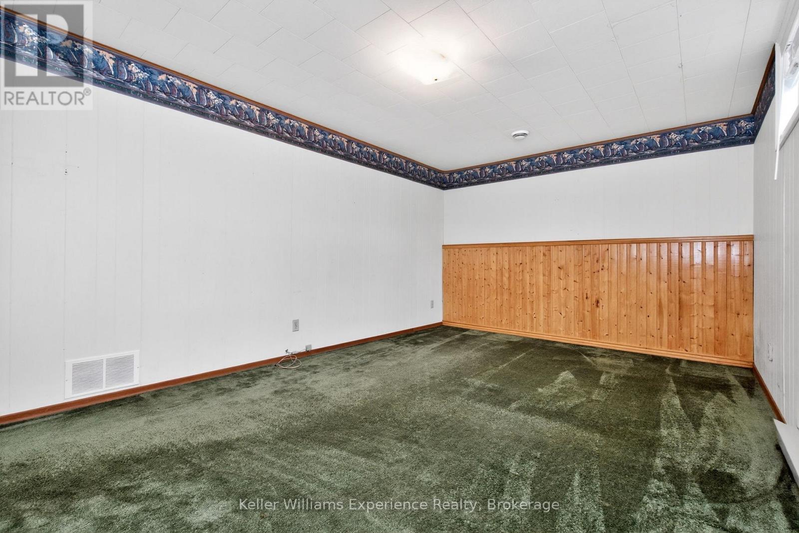 19 Viel Street, Penetanguishene, Ontario  L9M 1J1 - Photo 38 - S13011428