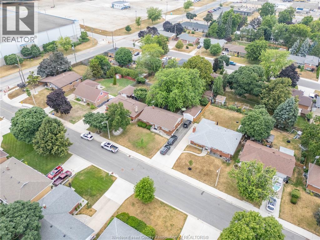 7 Gladstone Avenue, Leamington, Ontario  N9Y 2H4 - Photo 5 - 26008001