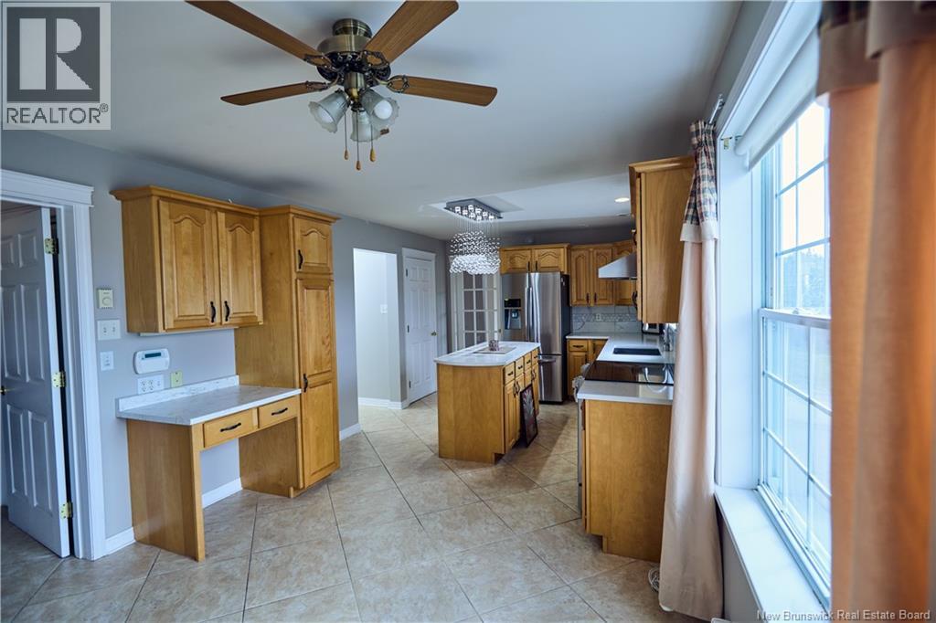 77 Cedarwood Drive, Saint John, New Brunswick  E2K 5P5 - Photo 17 - NB137076