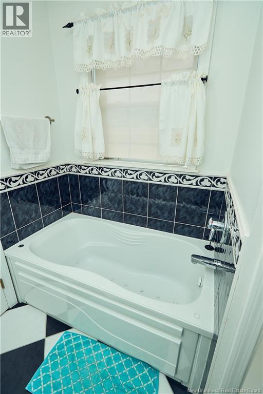 77 Cedarwood Drive, Saint John, New Brunswick  E2K 5P5 - Photo 28 - NB137076