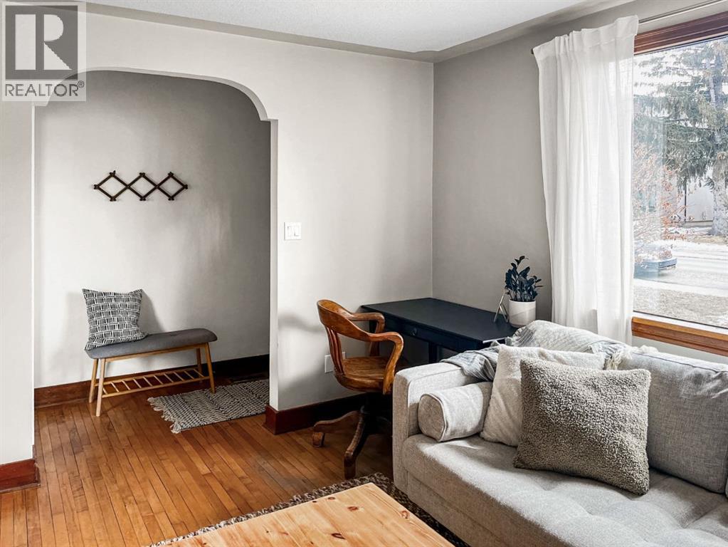 232 21 Avenue Ne, Calgary, Alberta  T2E 1S4 - Photo 3 - A2294487