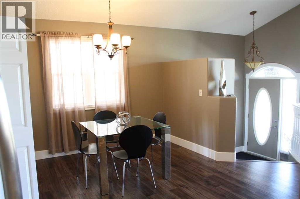 37 Chaparral Ridge Link Se, Calgary, Alberta  T2X 3M7 - Photo 12 - A2302031