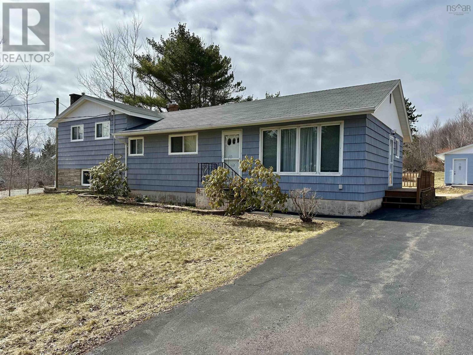 51 Kings Road, Port Hastings, Nova Scotia  B9A 1N9 - Photo 11 - 202607752