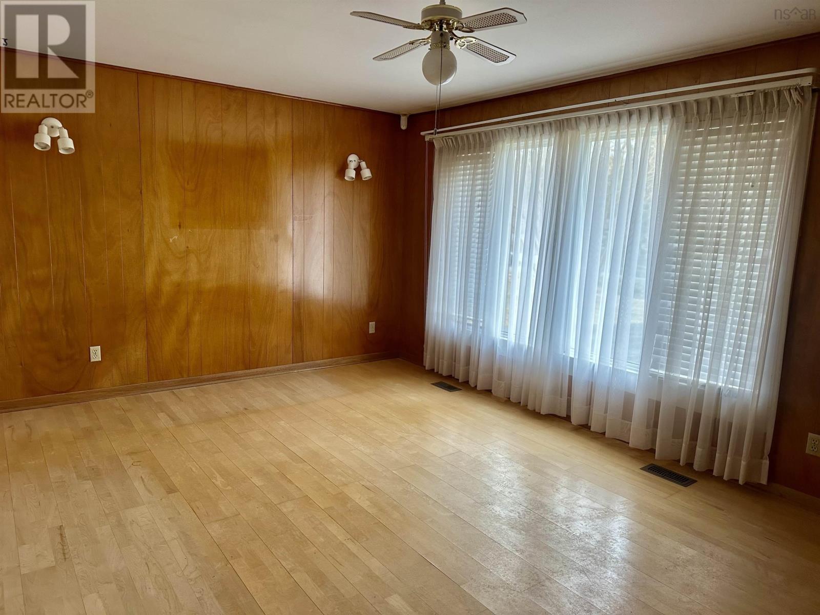 51 Kings Road, Port Hastings, Nova Scotia  B9A 1N9 - Photo 18 - 202607752