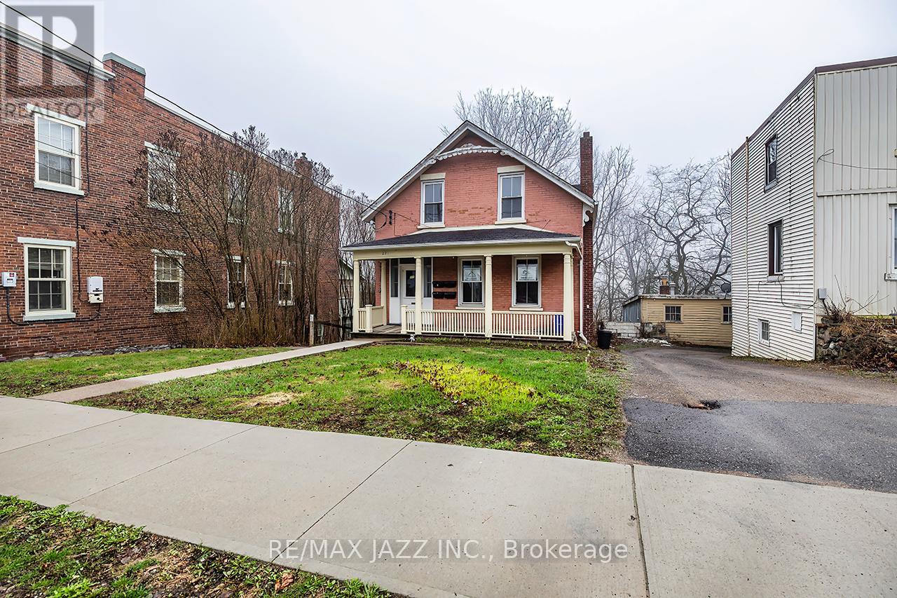 221 Walton Street, Port Hope, Ontario  L1A 1P1 - Photo 2 - X13011250