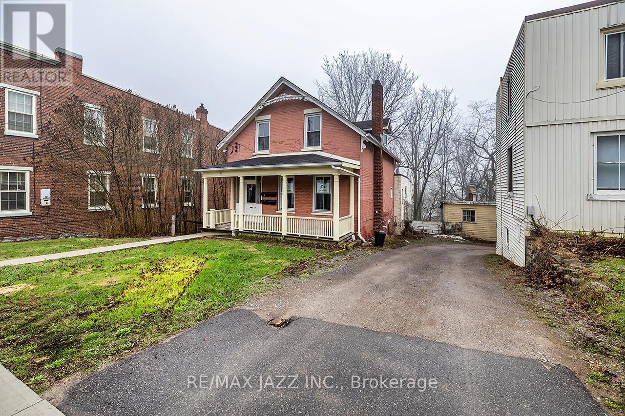 221 Walton Street, Port Hope, Ontario  L1A 1P1 - Photo 3 - X13011278