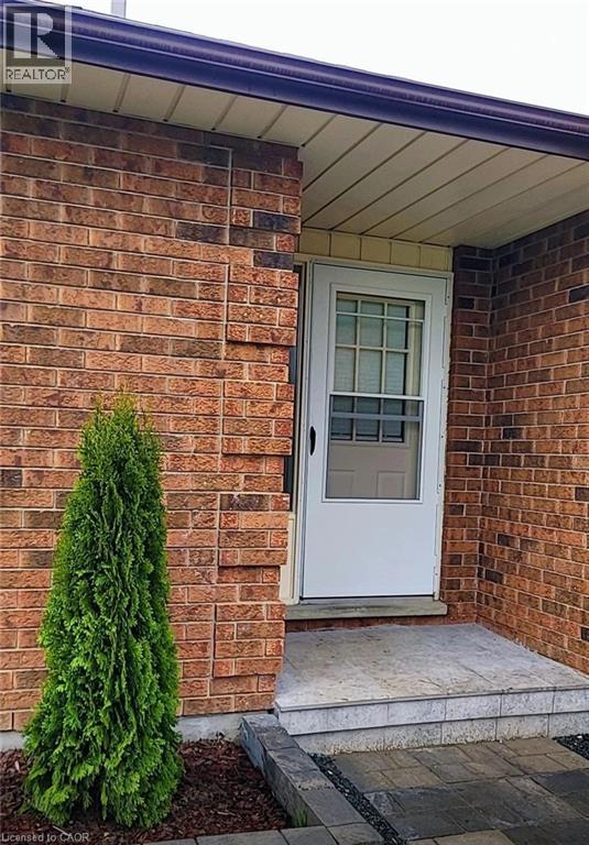 115 Westvale Drive, Waterloo, Ontario  N2T 1K1 - Photo 2 - 40817021