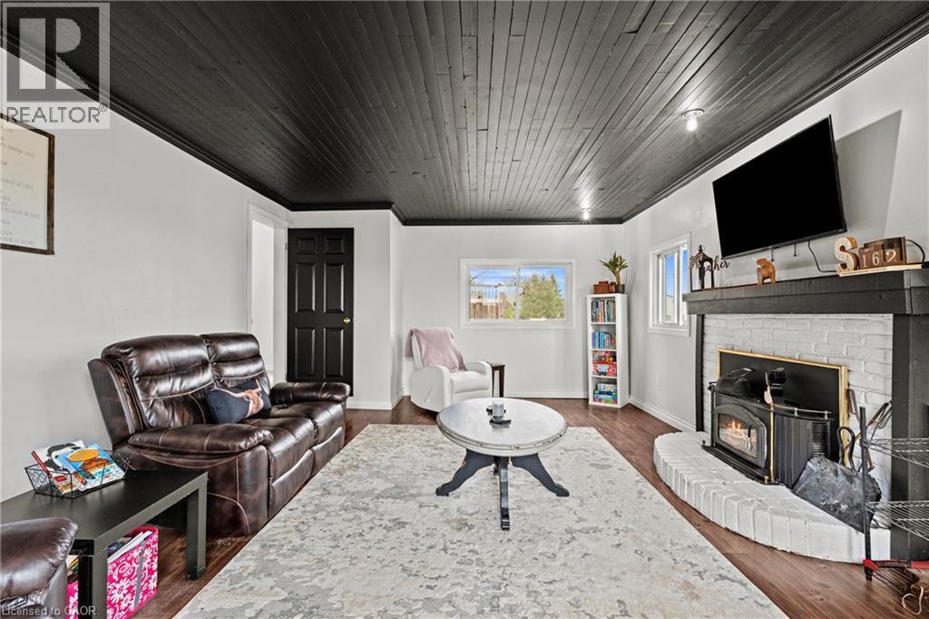 315 Mclaughlin Road, Dunnville, Ontario  N1A 2W7 - Photo 10 - 40820988