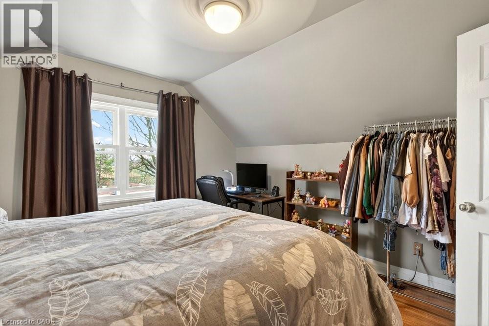 328 East 19th Street, Hamilton, Ontario  L9A 4S8 - Photo 27 - 40821632