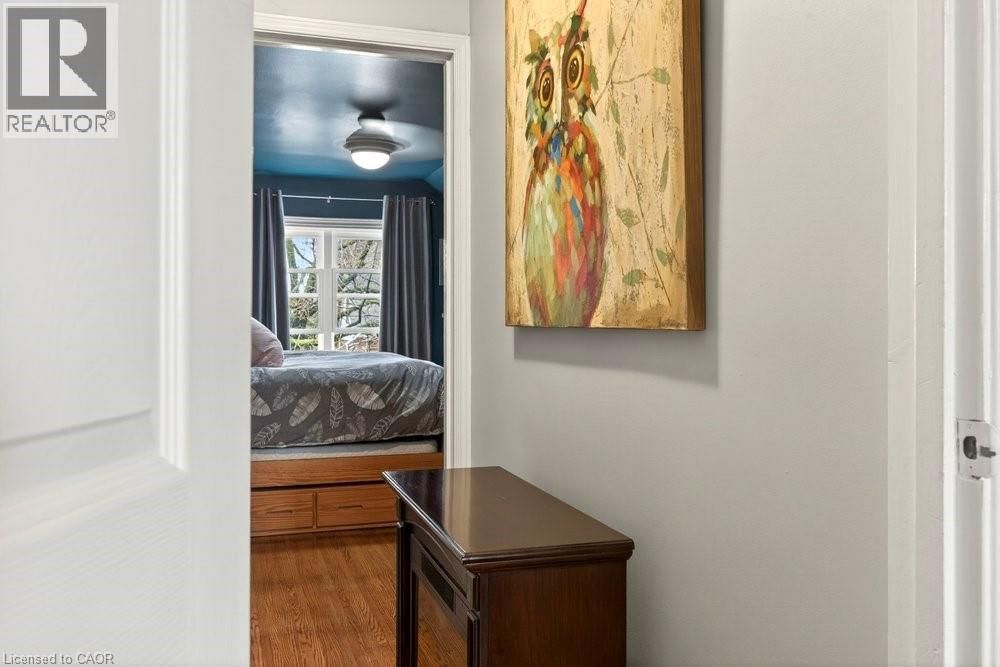 328 East 19th Street, Hamilton, Ontario  L9A 4S8 - Photo 22 - 40821632