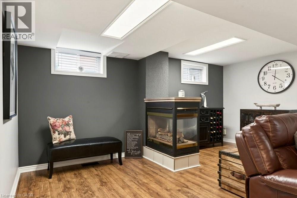 328 East 19th Street, Hamilton, Ontario  L9A 4S8 - Photo 34 - 40821632