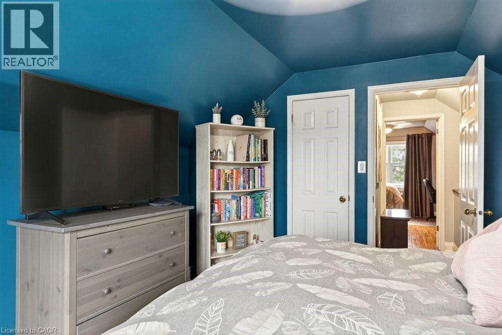 328 East 19th Street, Hamilton, Ontario  L9A 4S8 - Photo 25 - 40821632